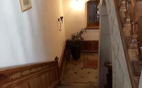 Les Meubles Du Colombier